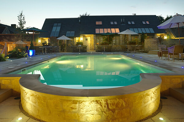 ALEXANDER HOUSE HOTEL